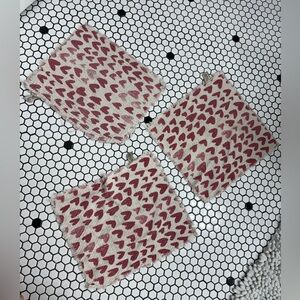 Bundle of 3 Rachel Zoe napkins with hearts